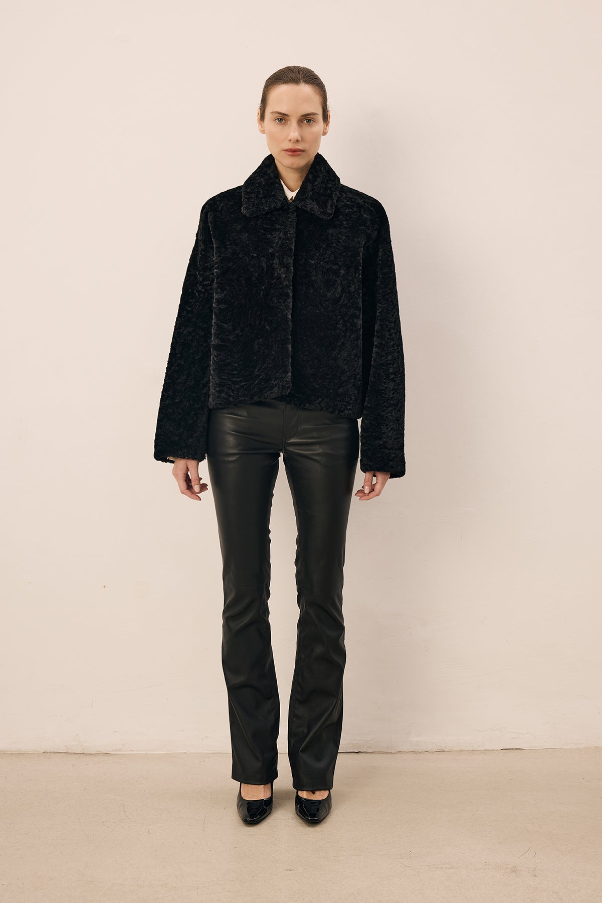 Legato Black Cropped Jacket